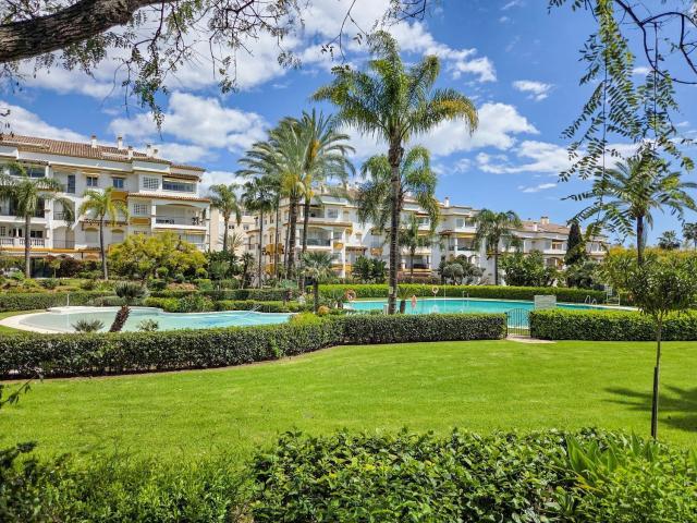 Dúplex en venta en La Carolina, Costa del Sol Occidental
