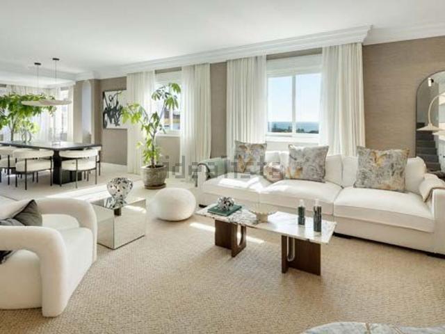 Dúplex en venta en La Carolina, Costa del Sol Occidental