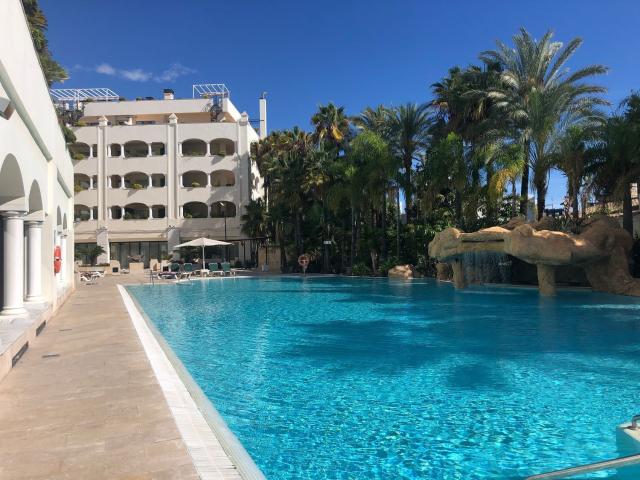 Piso en venta en La Carolina, Costa del Sol Occidental