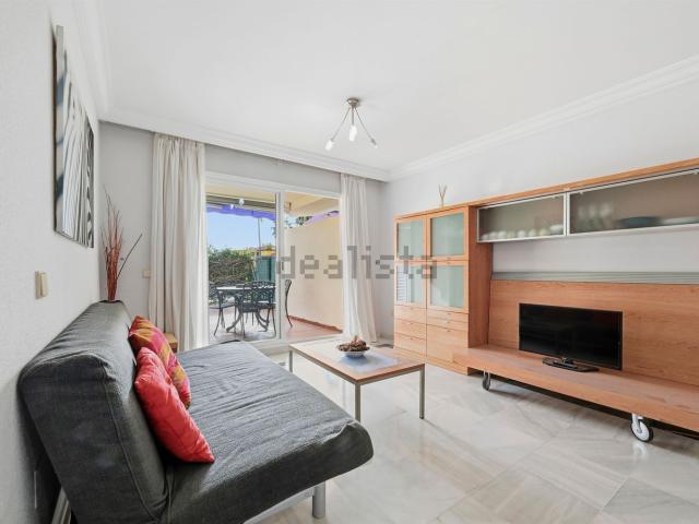 Piso en venta en La Carolina, Costa del Sol Occidental