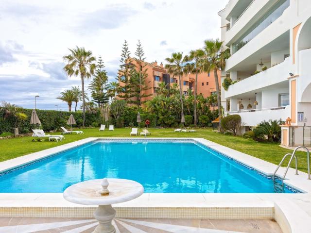 Piso en venta en La Carolina, Costa del Sol Occidental