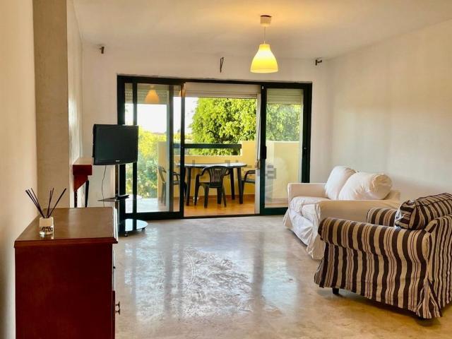 Piso en venta en Estepona, Playa Bella