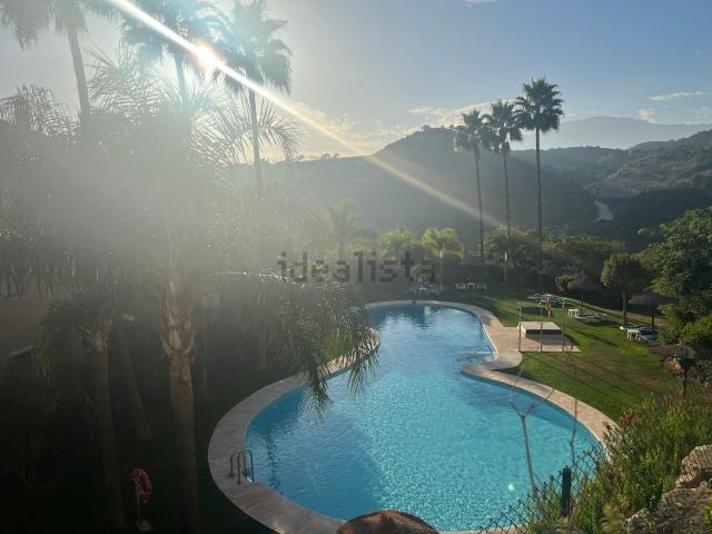 Piso en venta en Estepona, Playa Bella