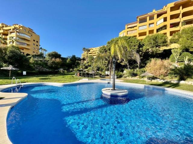 Ático en alquiler en Resinera-Voladilla, Costa del Sol Occidental