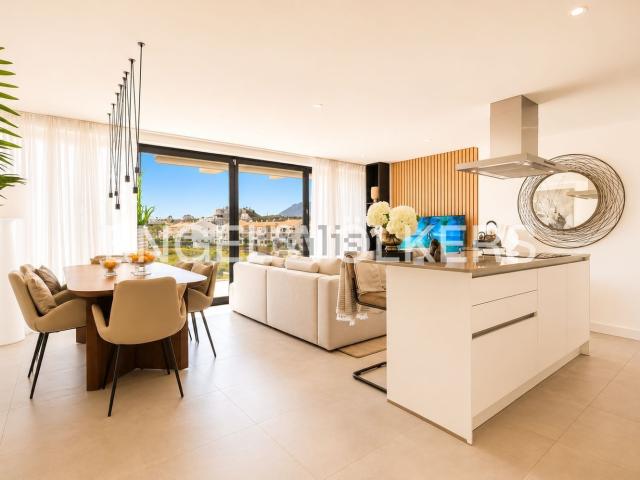 Ático en venta en Resinera-Voladilla, Costa del Sol Occidental