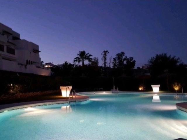 Piso en alquiler en Resinera-Voladilla, Costa del Sol Occidental