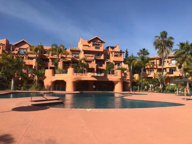 Ático en alquiler en Resinera-Voladilla, Costa del Sol Occidental