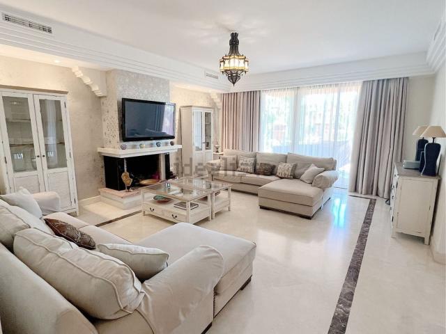 Piso en alquiler en Nueva Andalucía, Marbella