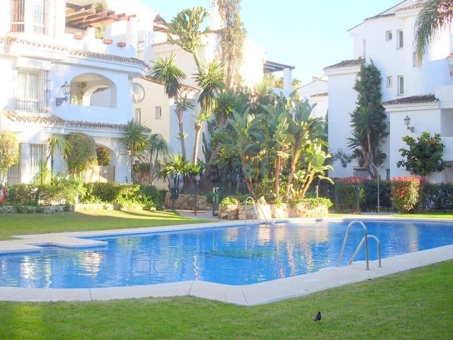 Ático en alquiler en Marbella, La Reserva de los Naranjos