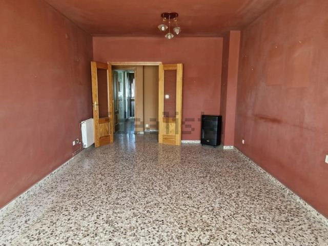 Piso en venta en La Gineta, Castilla-La Mancha