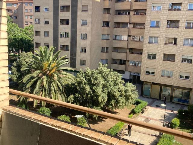 Piso en venta en San José, Zaragoza