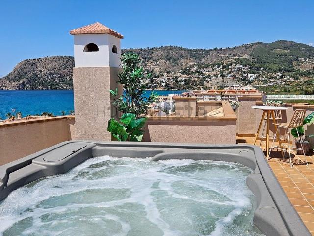 Ático en alquiler en Marina del Este, Almuñécar