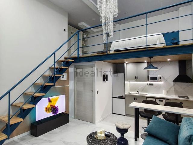 Dúplex en alquiler en Carretera de Cádiz, Málaga-Costa del Sol