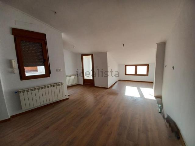 Ático en venta en La Roda, Albacete