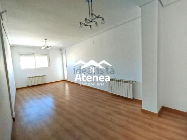 Piso en venta en La Roda
