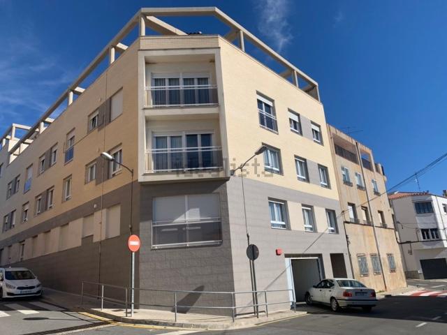 Piso en venta en La Sénia