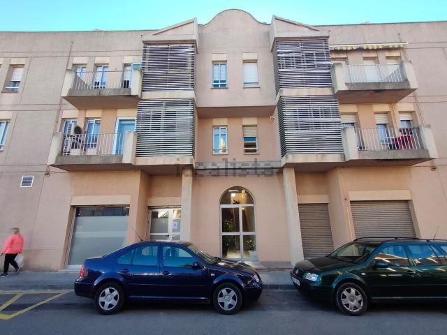 Piso en venta en La Sénia