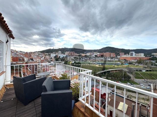 Ático en alquiler en Horta-Guinardó, Barcelonès