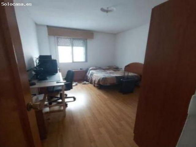 Piso en alquiler en Ourense, Gomesende