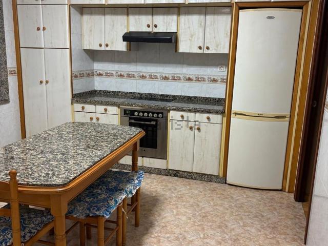 Piso en alquiler en Castandiello, Langreo