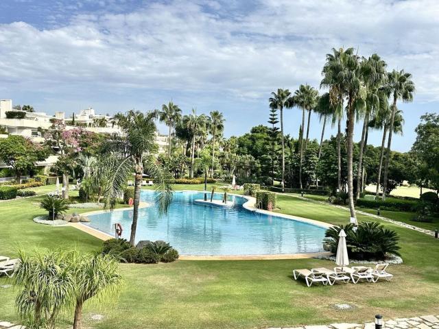 Piso en venta en Marbella River Garden, Marbella