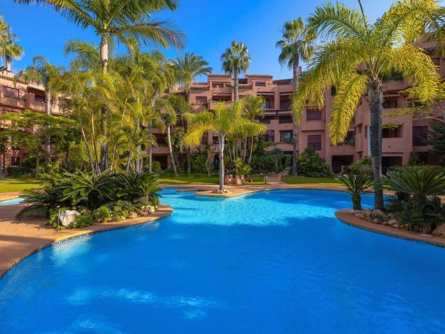Piso en venta en El Rosario, Costa del Sol Occidental