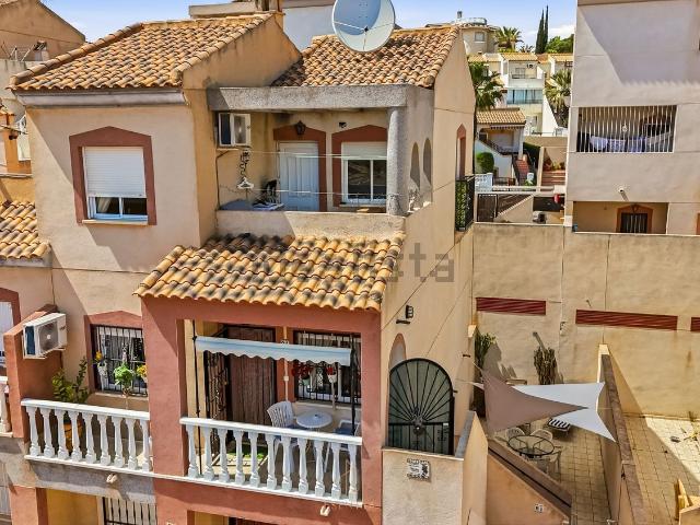 Ático en venta en Villa Martín, el Baix Segura / La Vega Baja