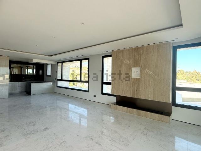 Ático en venta en Nagüeles, Costa del Sol Occidental