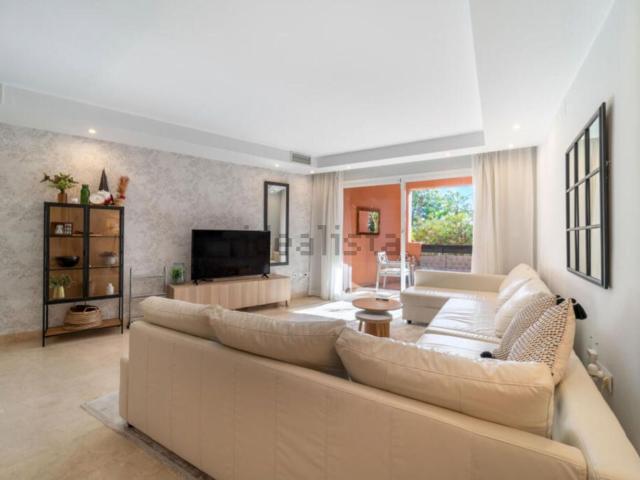 Piso en venta en El Vicario, Costa del Sol Occidental