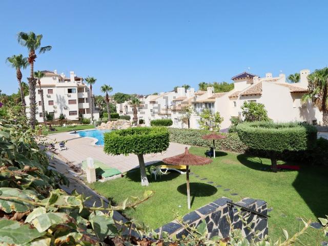 Ático en venta en Residencial Almonte I y II, el Baix Segura / La Vega Baja