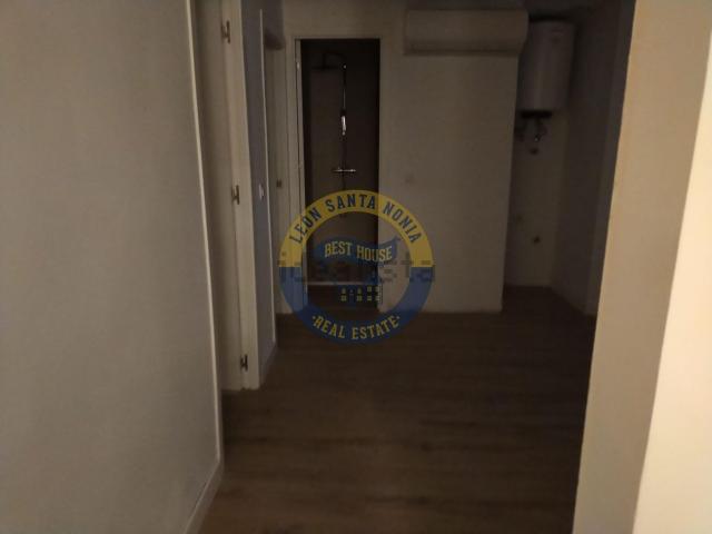Piso en venta en León, Crucero