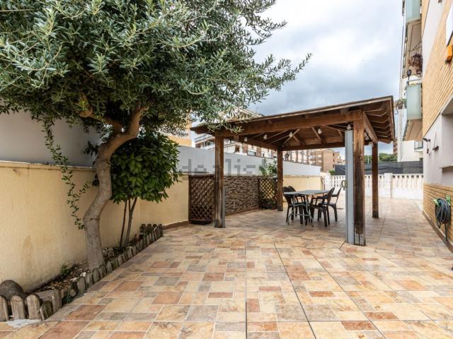 Piso en venta en les Arenes, Vallès Occidental