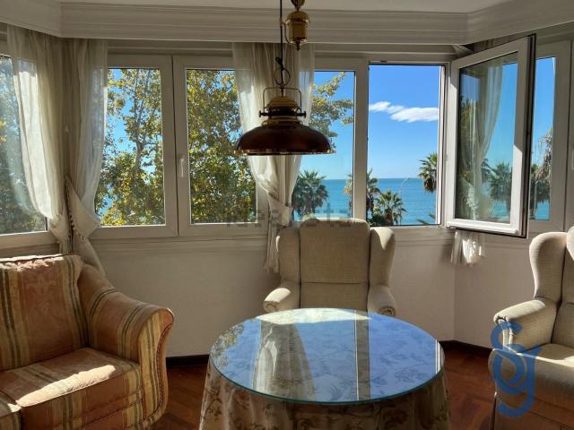 Dúplex en venta en Este, Málaga-Costa del Sol
