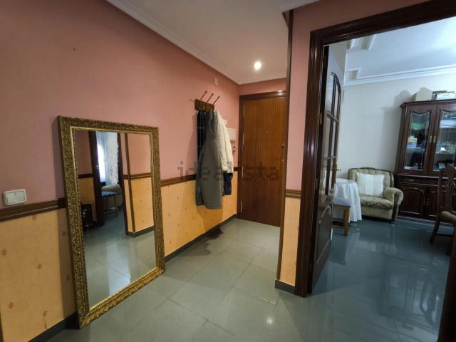 Piso en venta en Linares