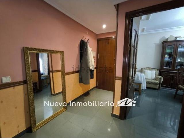 Piso en venta en Linares