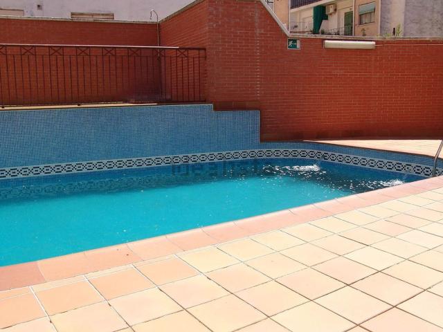 Piso en venta en Linares