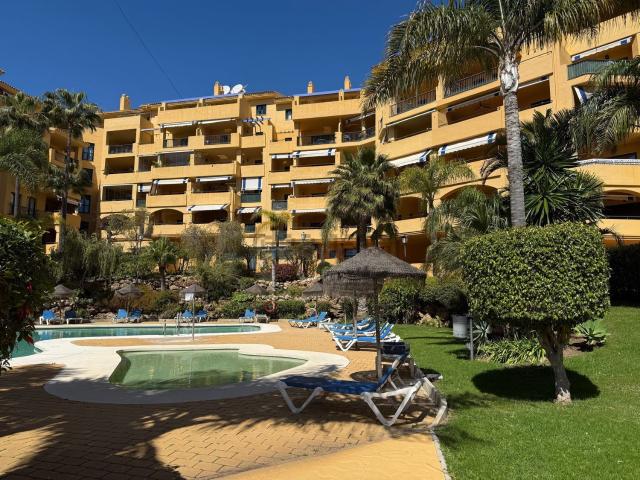 Ático en alquiler en El Ingenio, Marbella