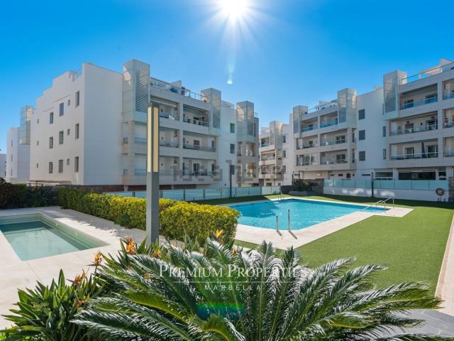 Piso en venta en El Ingenio, Marbella