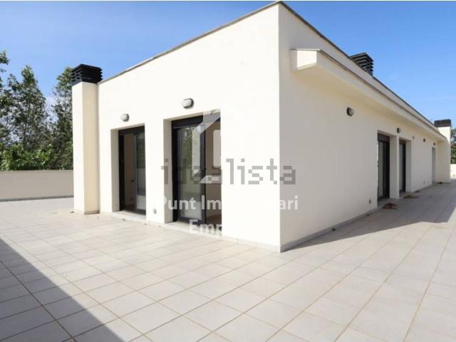 Ático en venta en Alt Empordà, Catalunya