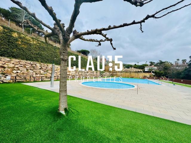 Dúplex en venta en Lloret De Mar, la Montgoda