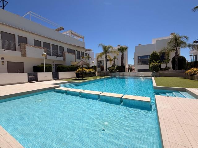 Piso en venta en Urbanización Doña Pepa, el Baix Segura / La Vega Baja