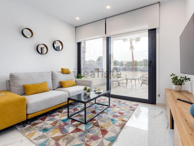 Piso en venta en Urbanización Doña Pepa, el Baix Segura / La Vega Baja