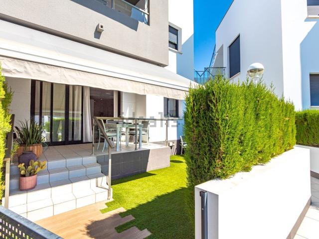 Piso en venta en Urbanización Doña Pepa, el Baix Segura / La Vega Baja
