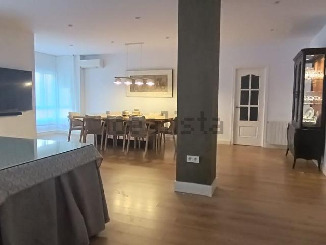 Piso en venta en Urbanización Pline, Loja