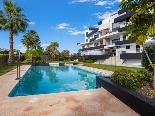 Dúplex en venta en Playa Flamenca II, Orihuela