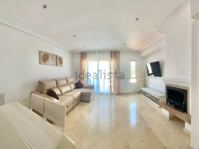 Dúplex en alquiler en Villa Martín, Orihuela