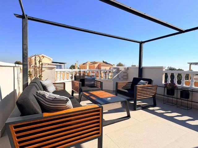 Piso en venta en Urbanización Las Ocas, Orihuela