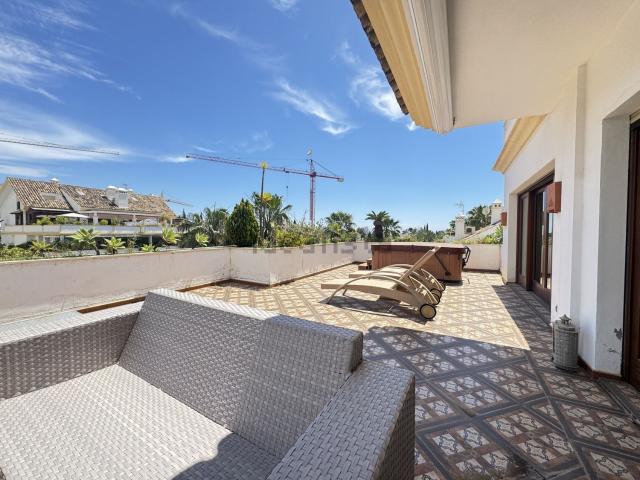 Dúplex en venta en Nagüeles, Costa del Sol Occidental