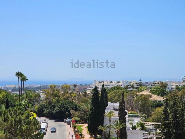 Dúplex en alquiler en El Vicario, Costa del Sol Occidental