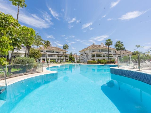 Ático en venta en Nagüeles, Costa del Sol Occidental